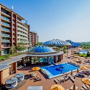 **** Resort Aquaworld Macaristan