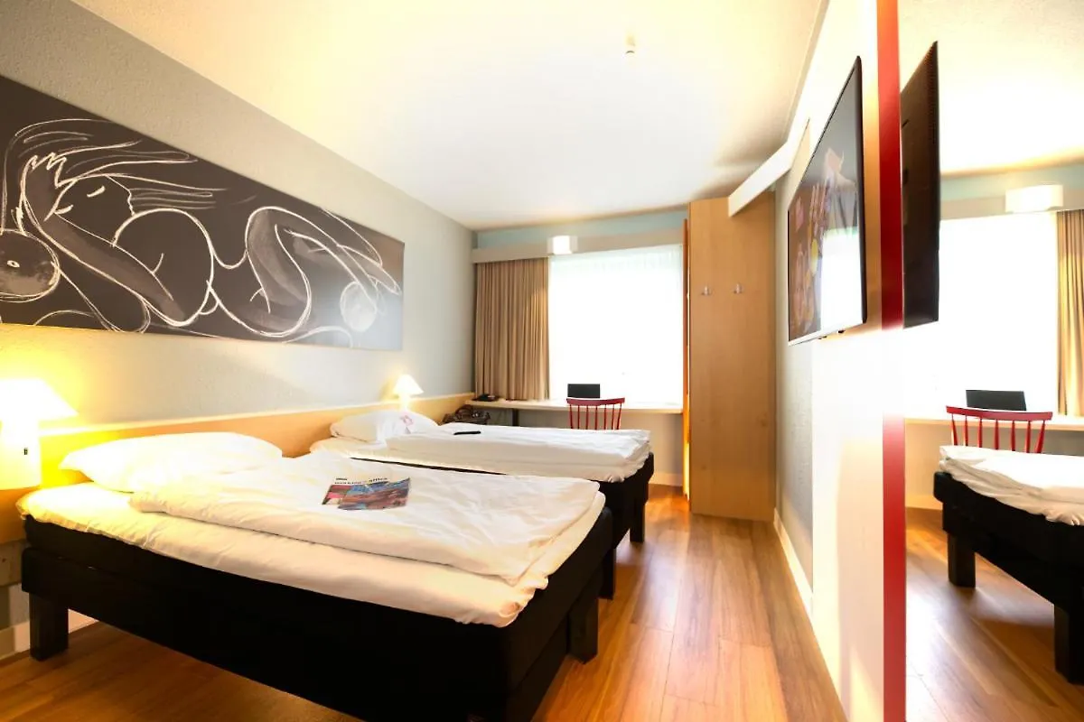 Hotel ibis Köln Messe